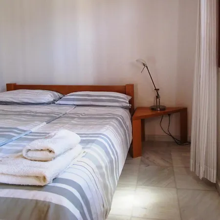 Elegant In Agios Ilias With Sea View شقة Myrtéa