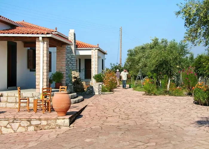 Elegant In Agios Ilias With Sea View Apartmán